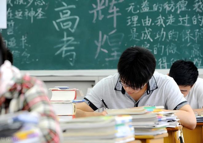 事迹充分说明检验人才最靠谱的就是高考pg电子中国网站哈什么都是虚的小蒋的(图6)
